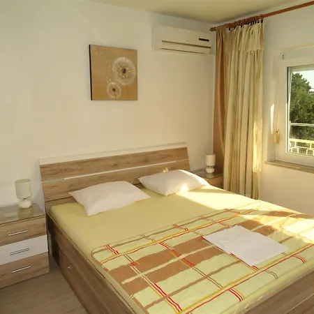 30053 - Veljacic Apartament Crikvenica